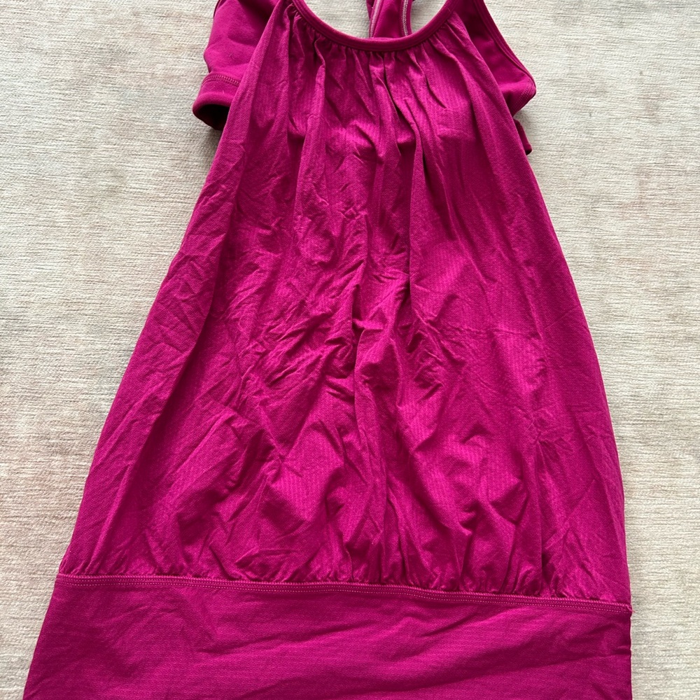 Lululemon No Limits tank size 4 raspberry pink